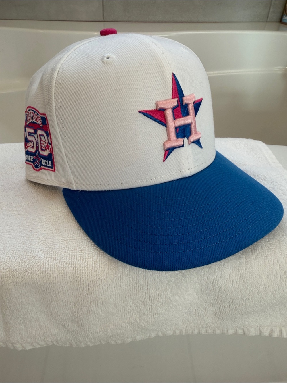 Men’s New Era Houston Astros White & Blue Big League Chew Fitted Hat. Size 7 1/8